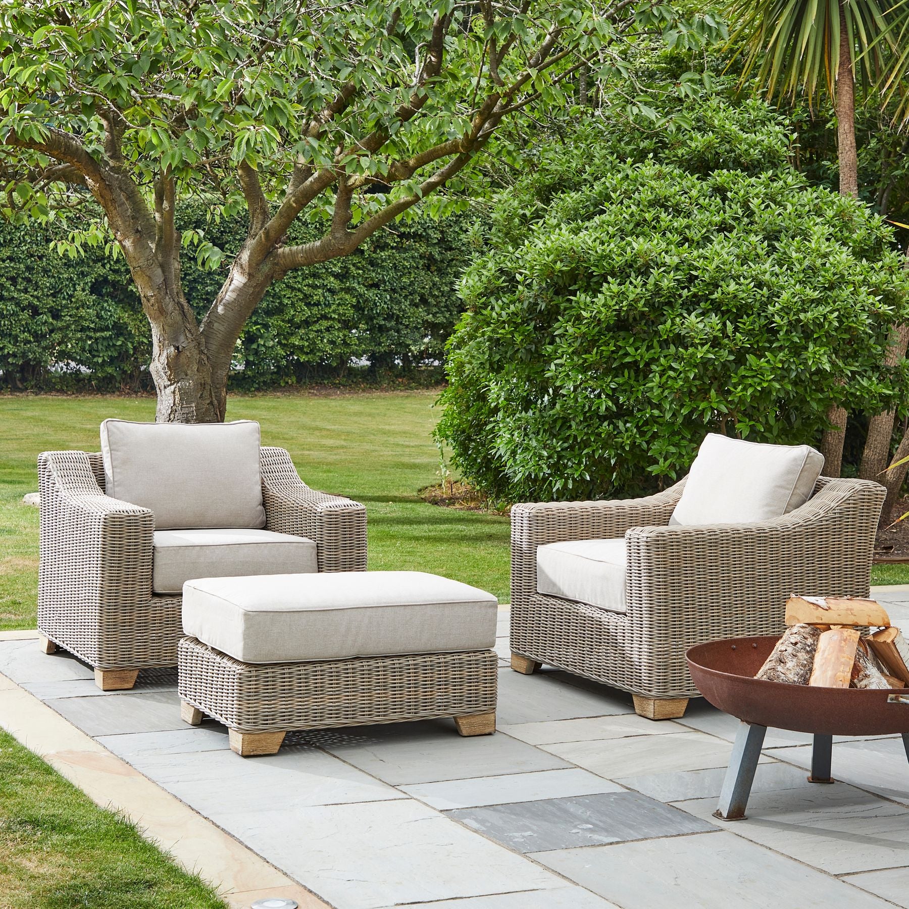 Capri Collection Outdoor Armchair