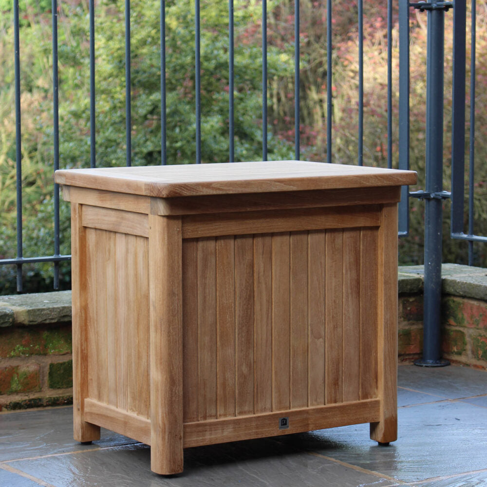 Carmel Wooden Ice Chest & Table