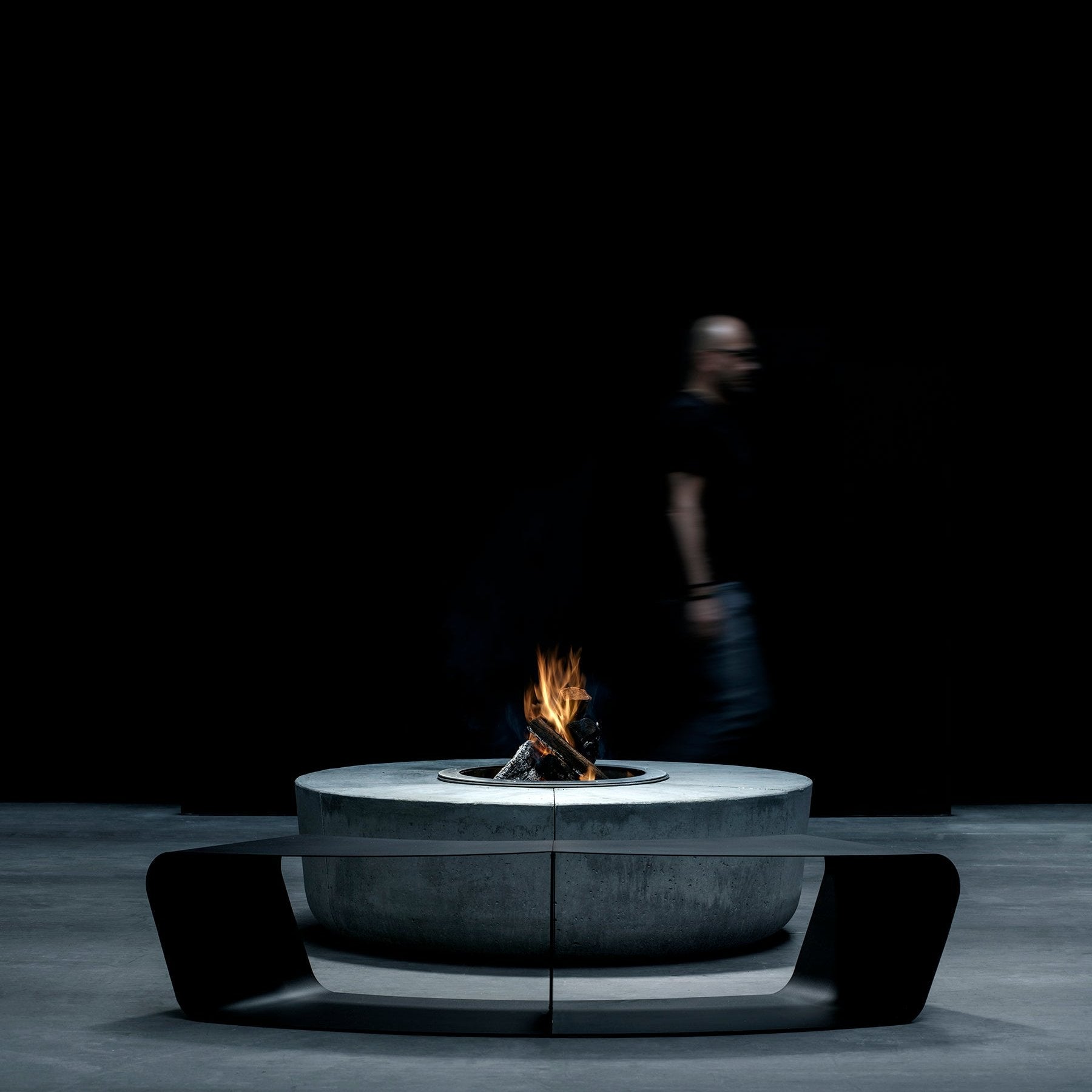 Zarzuela Fire Pit - IRO Living